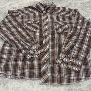 Classic Men's Wrangler Plaid Button‑Down pearl snap Shirt - Brown/Tan/Red